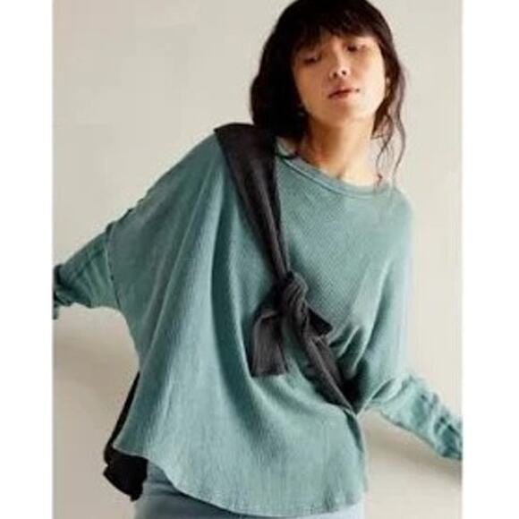 We The Free Tops - NWT We The Free Microphone Drop Silver Pine Thermal Top Sz Medium